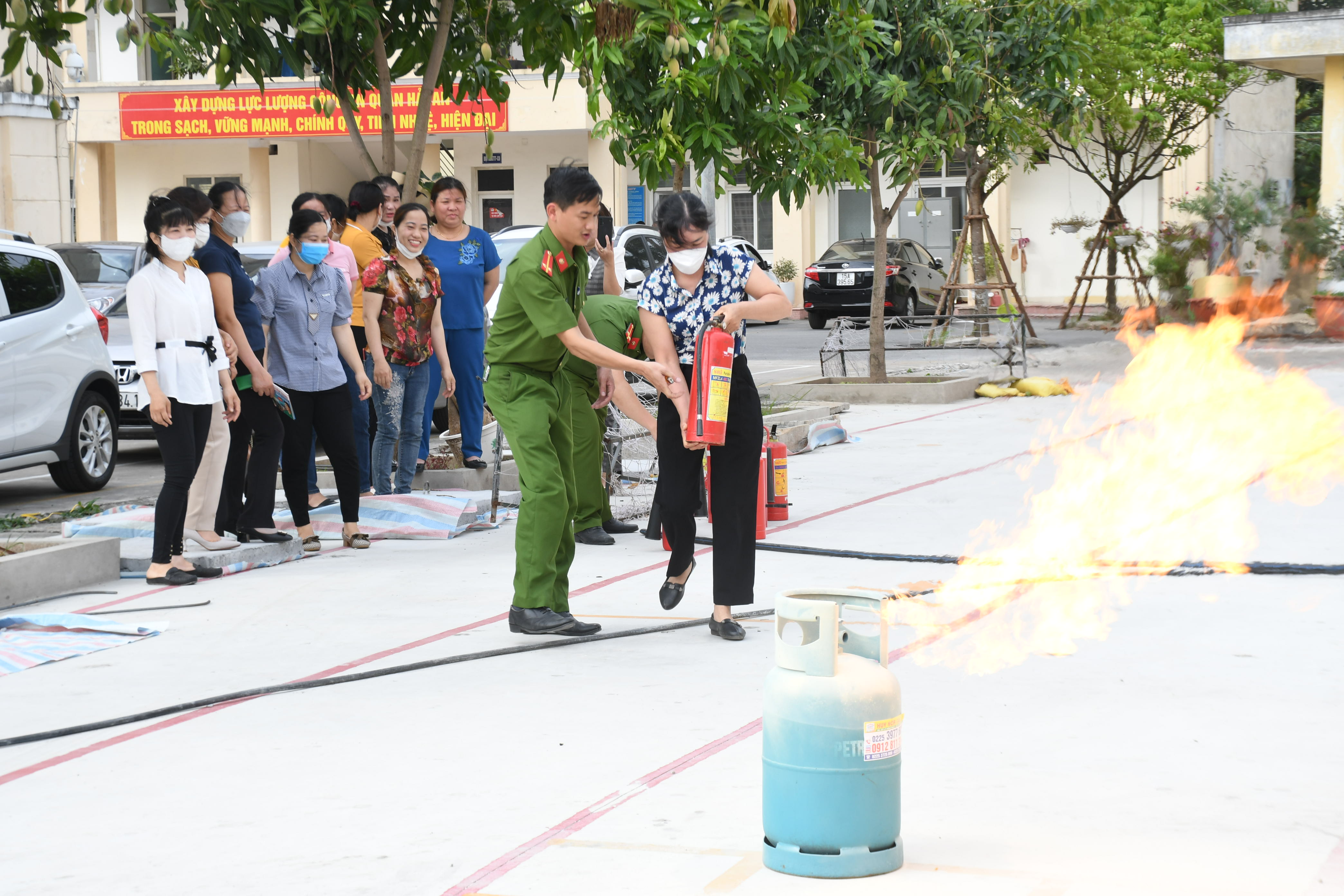 Kiểm tra phòng cháy chữa cháy tại 564 lượt cơ sở